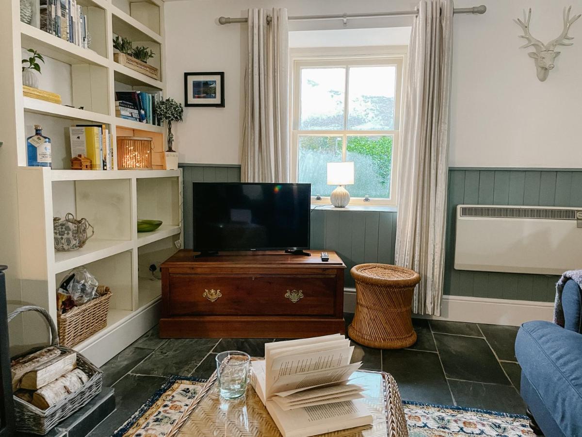 Old Pier Cottage Tarbert Tarbert  Luaran gambar